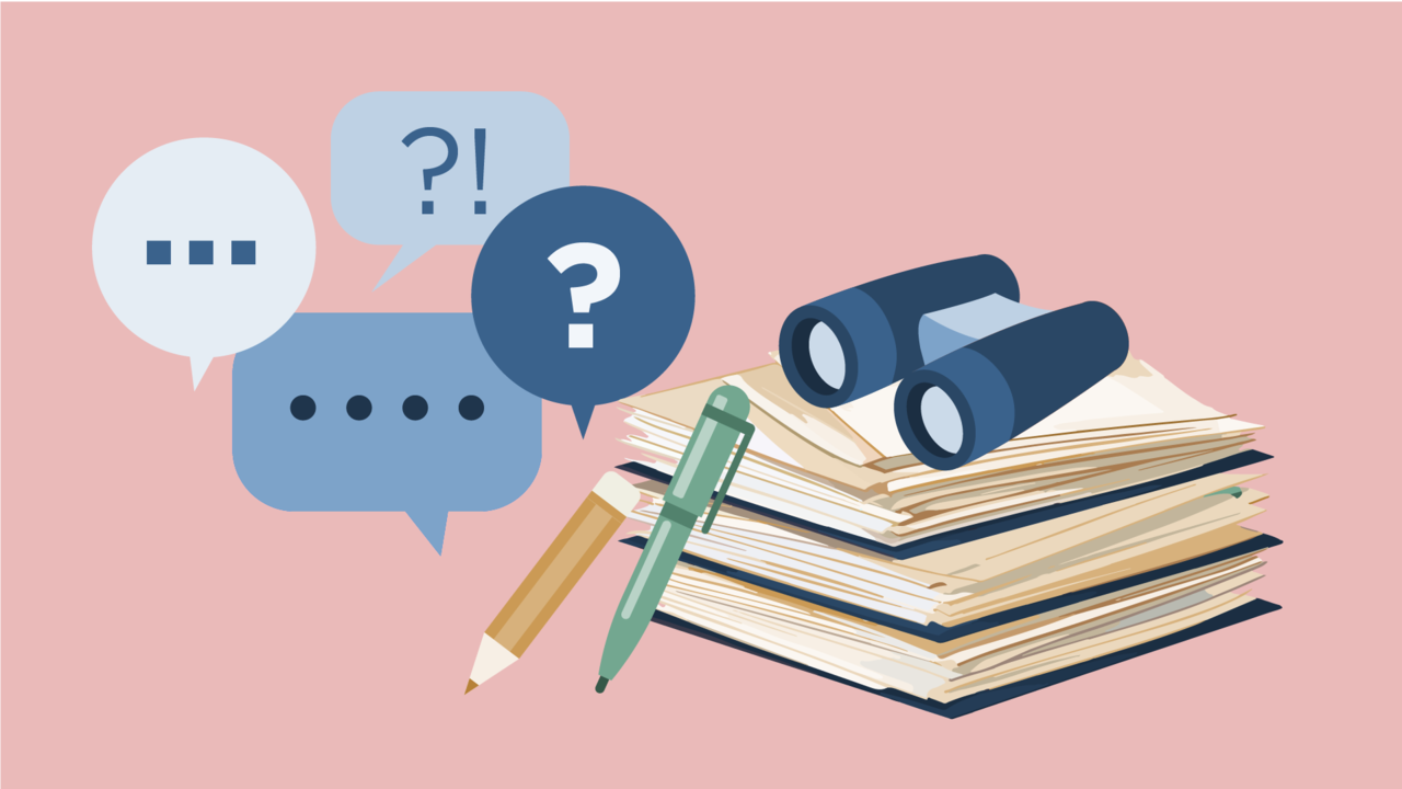 EN hög med rapporter och broschyrer med en kikare. Pratbubblor symboliserar dialog och möten.