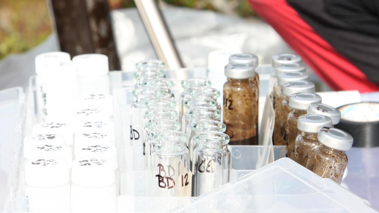 Detaljbild på provutrustning.