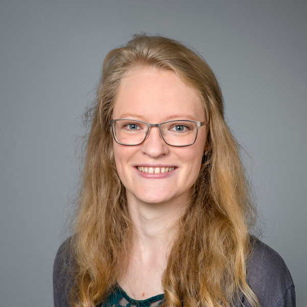 Porträtt på Auvikki de Boon, Anknuten som amanuens vid Statsvetenskapliga institutionen, Umeå universitet.