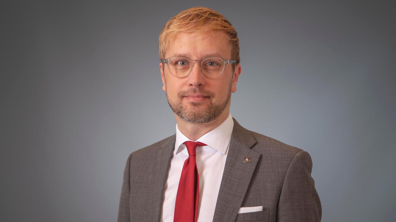 Professor, överläkare vid Institutionen för medicinsk och translationell biologiEnhet: Lärare A-flygeln, Grupp Patrik Danielson