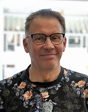 Personalbild Nicklas Burman