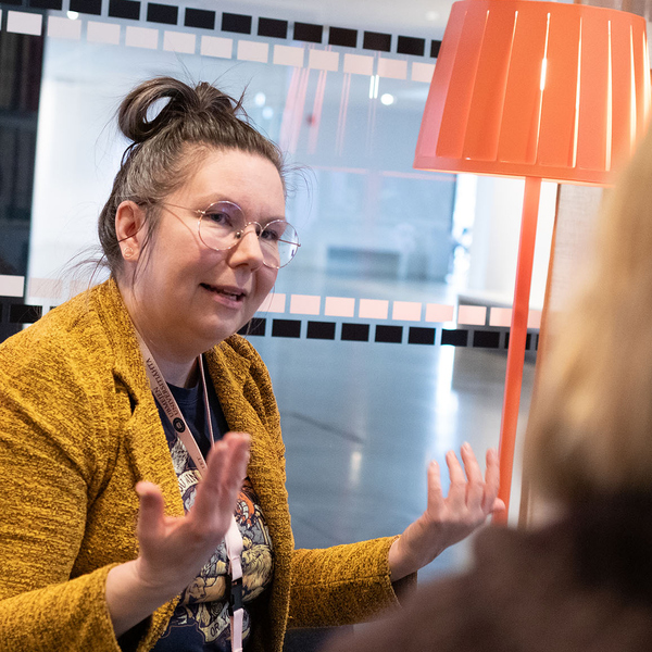 Marie Malmi vid Umeå universitetsbibliotek.