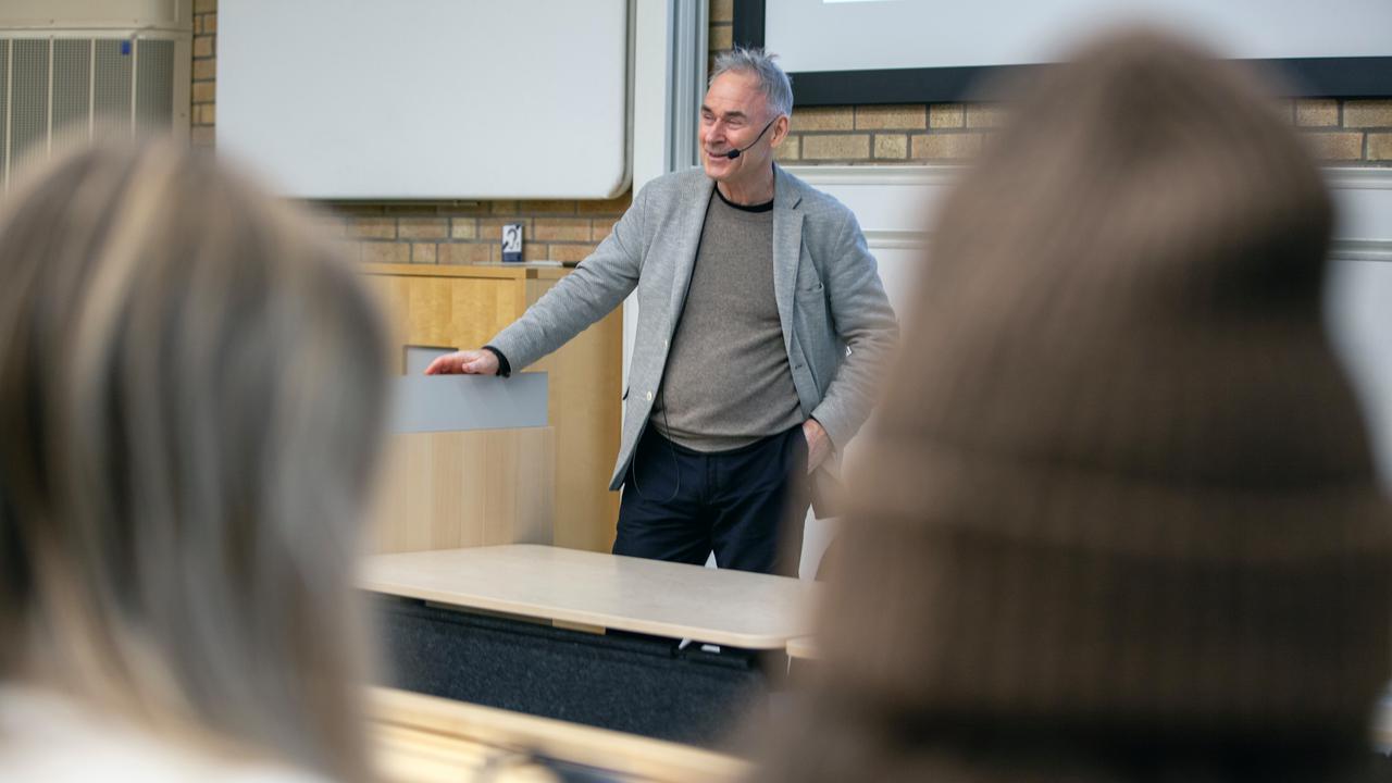 Sverker Sörlin föreläser om sin bok Snö