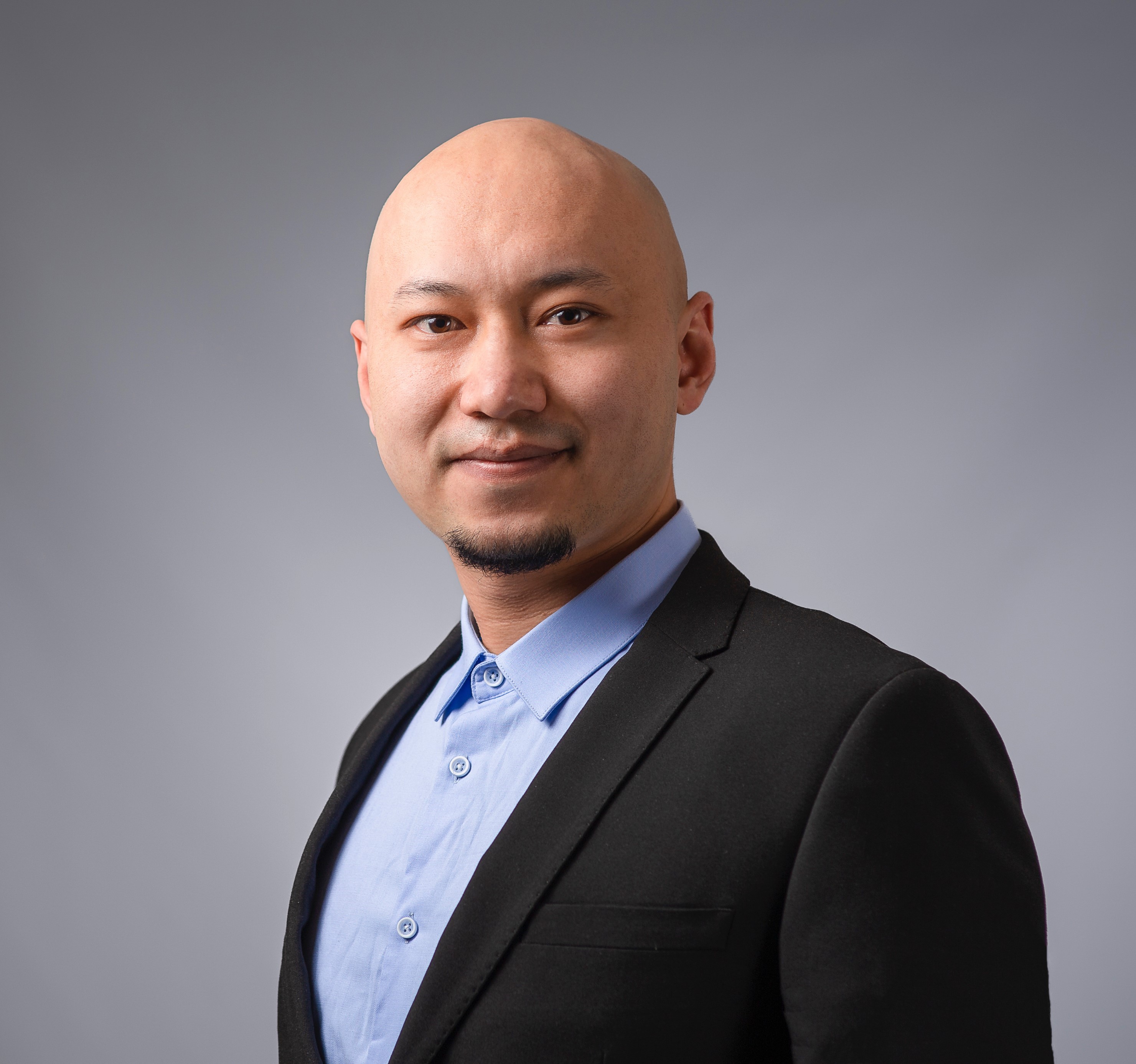 Personalbild Tlek Tapani