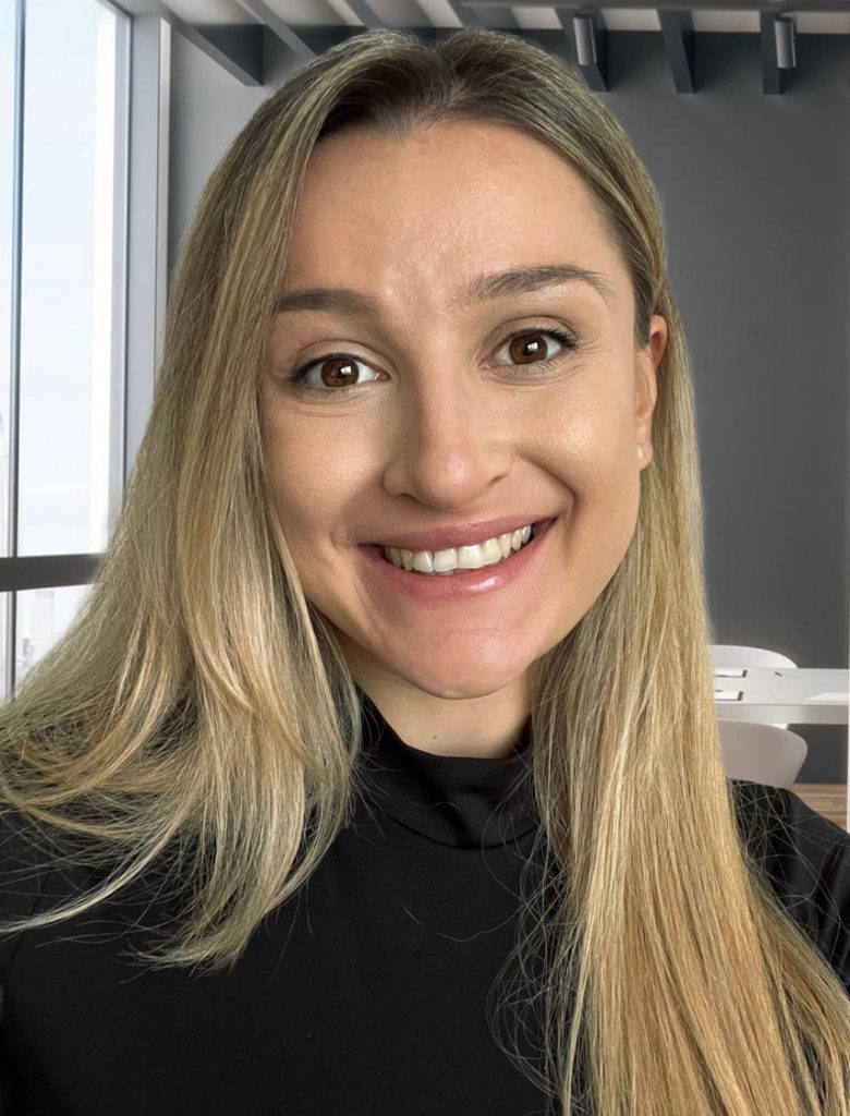 Personalbild Romana Viktoria Szakal