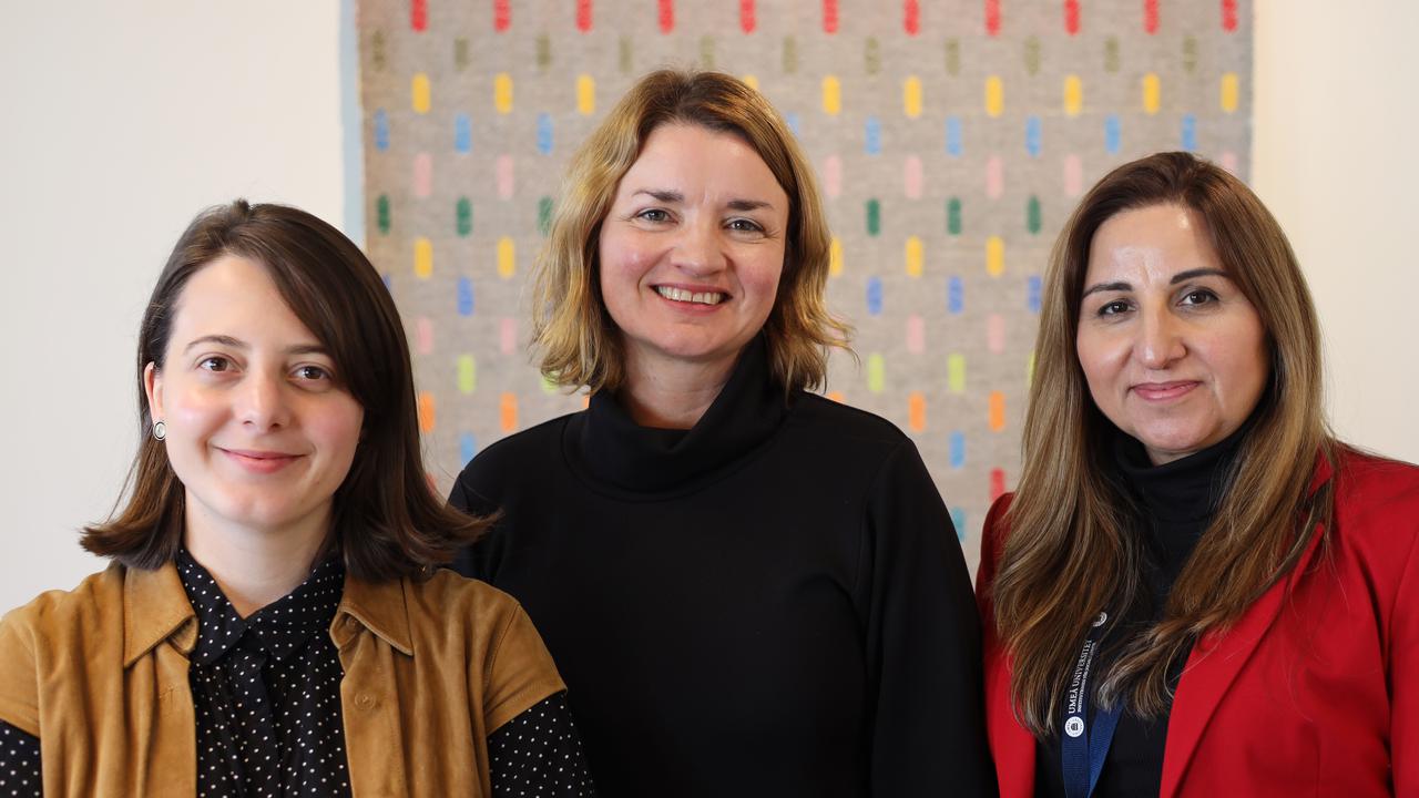 Porträtt av Gvantsa Tvaliashvili, Bente Heggem Kojan och Malia Shir Mohammad.