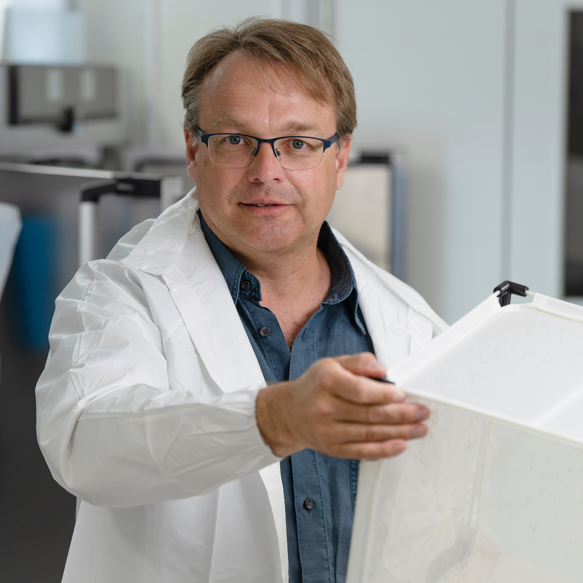 Oliver BillkerProfessor vid Institutionen för molekylärbiologiEnhet: Grupp Oliver BillkerAnknuten som forskare till Molekylär Infektionsmedicin, Sverige (MIMS)Roll: Föreståndare