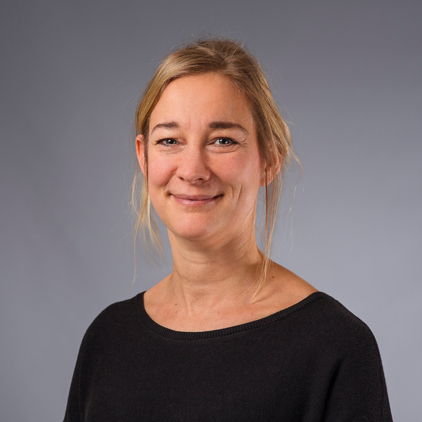 Porträttfoto Ulrika Morris, forskningssamordnare vid Enheten för biobanksforskning