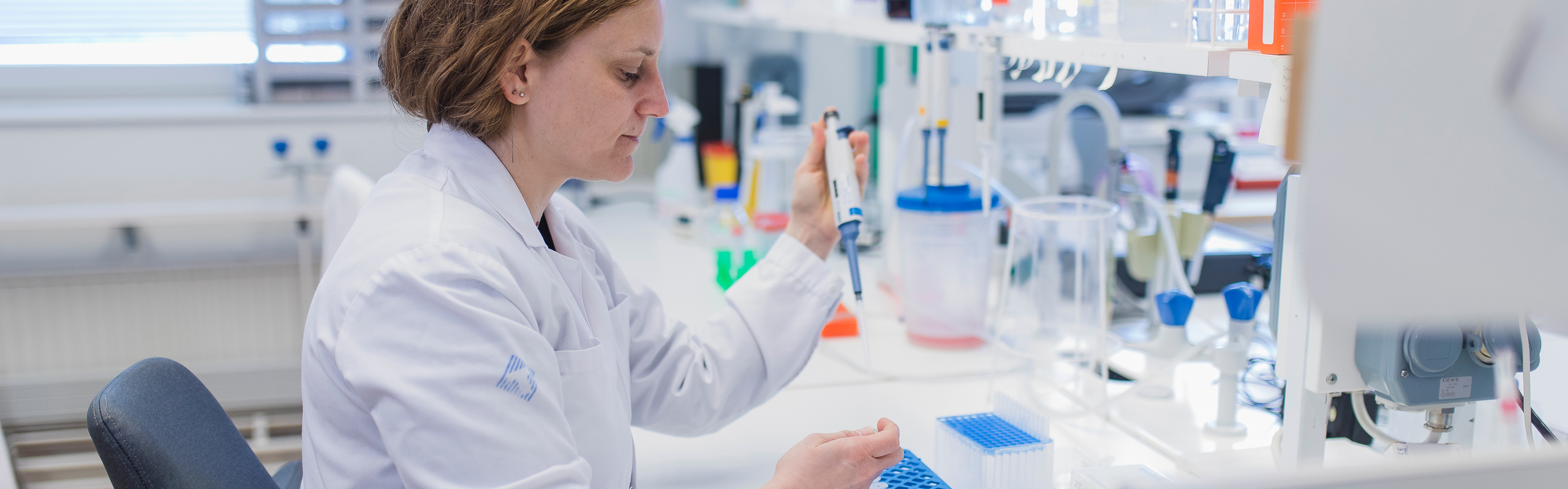 Saskia ErttmannStaff scientist (tjänstledig) vid Institutionen för molekylärbiologiEnhet: Grupp Saskia ErttmannForskarassistent vid Institutionen för molekylärbiologiEnhet: Grupp Saskia Erttmann