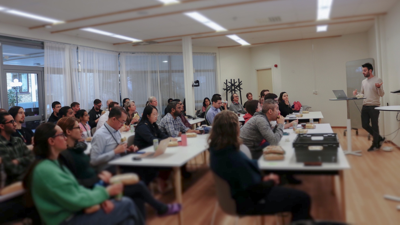 SciLifeLab Site Umeå/KBC Infrastructure seminar on 9 April 2024. Andre Mateus is talking about Proteomics