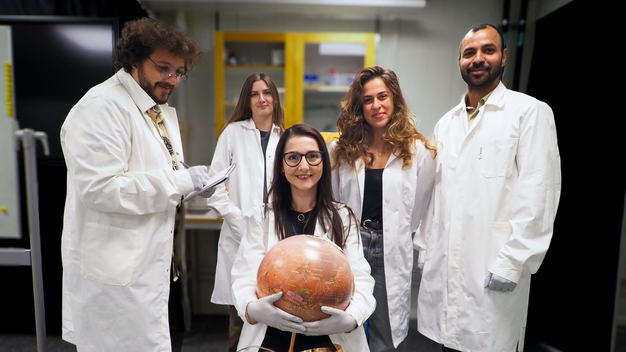 Postdoc Alef dos Santos, student assistant Frida Folkesson Ragnebrandt, PhD student Zoe Asimaki, postdoc Surendra Vikram Singh, and group leader Merve Yeşilbaş