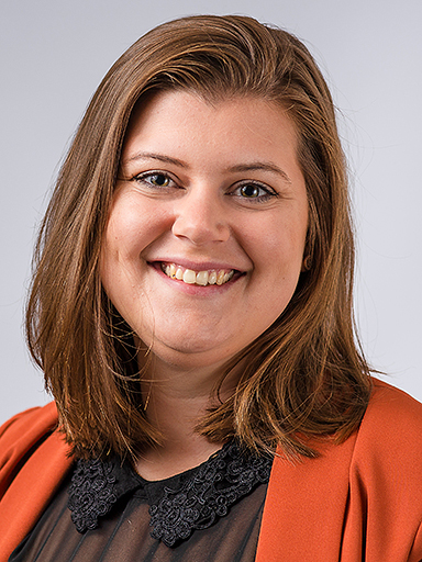 Personalbild Rebecca Tapper