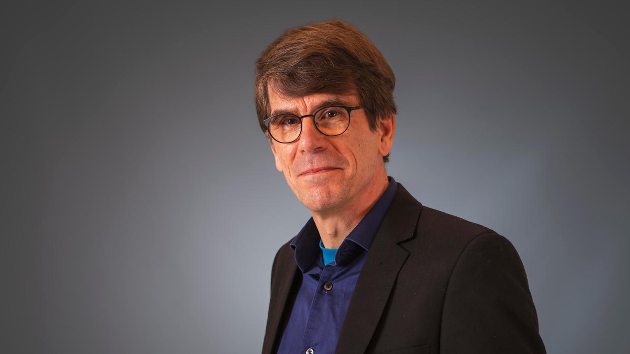 Professor vid Institutionen för tillämpad fysik och elektronik