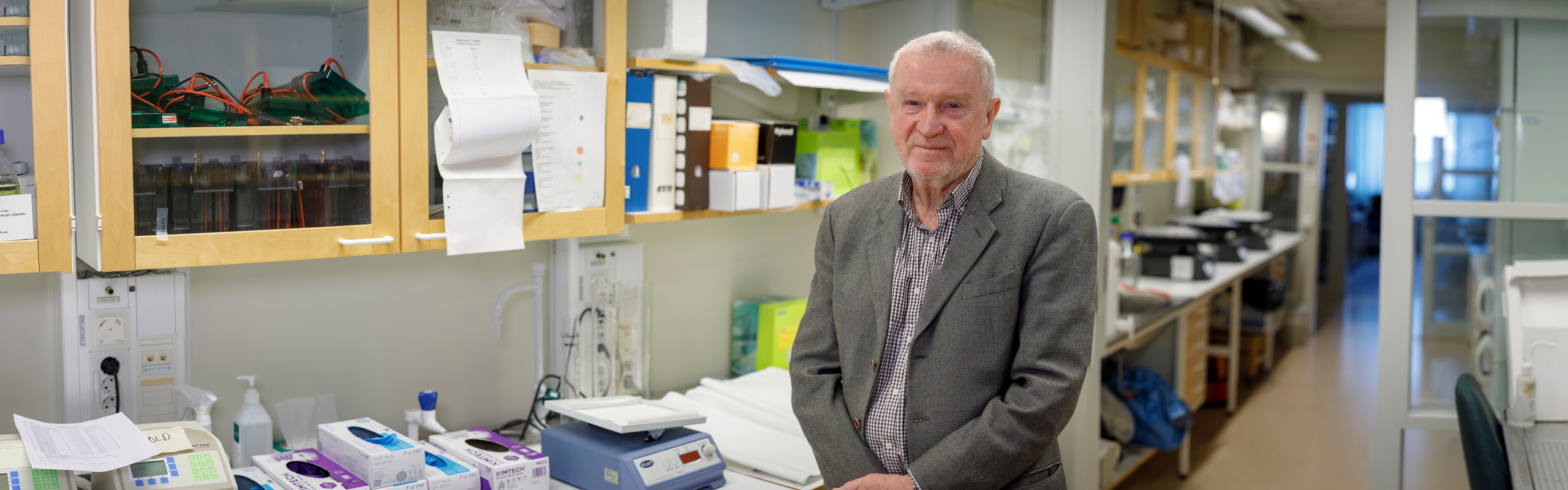 Stefan Marklund (forskningsledare), professor emeritus, professor.