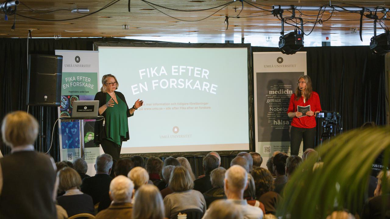 Fika efter en forskareVi bjuder på kunskap och fika. Populärvetenskapliga live-sända seminarier ger dig möjlighet att ta del av spännande medicinsk forskning.