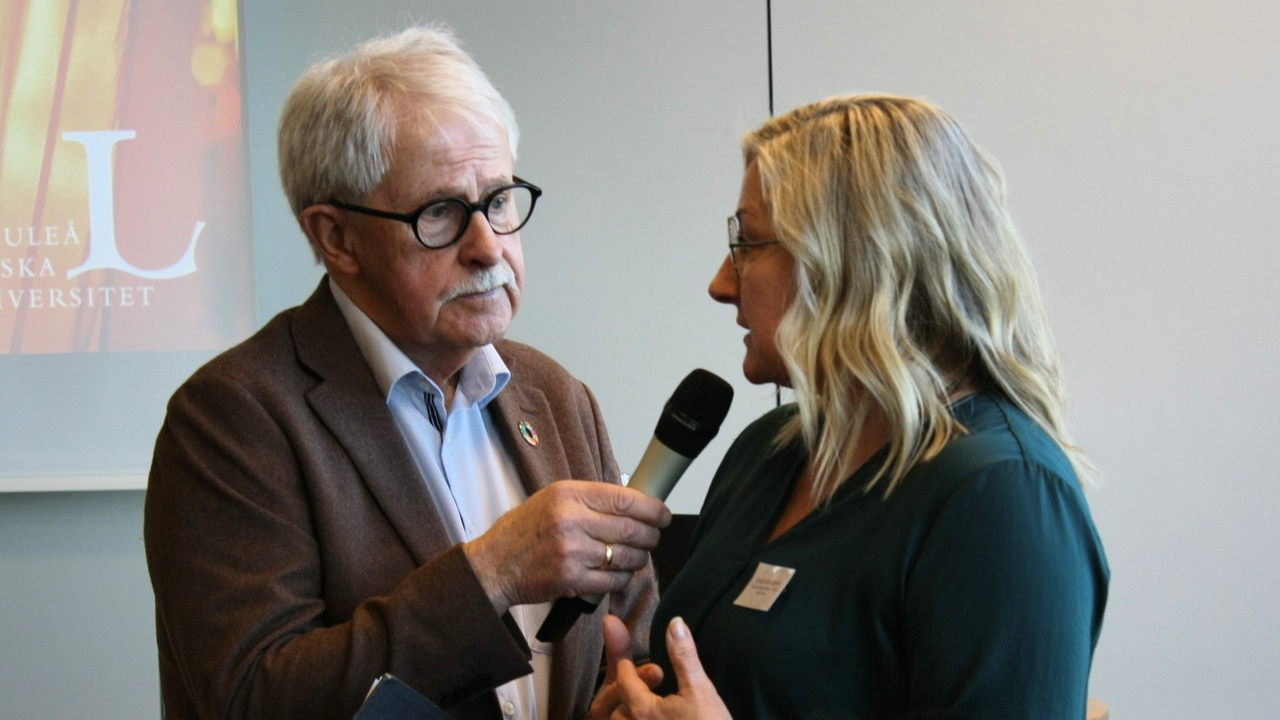 Sverker Olofsson frågar Camilla Sandström om varför det är så bråttom med den gröna omställningen.