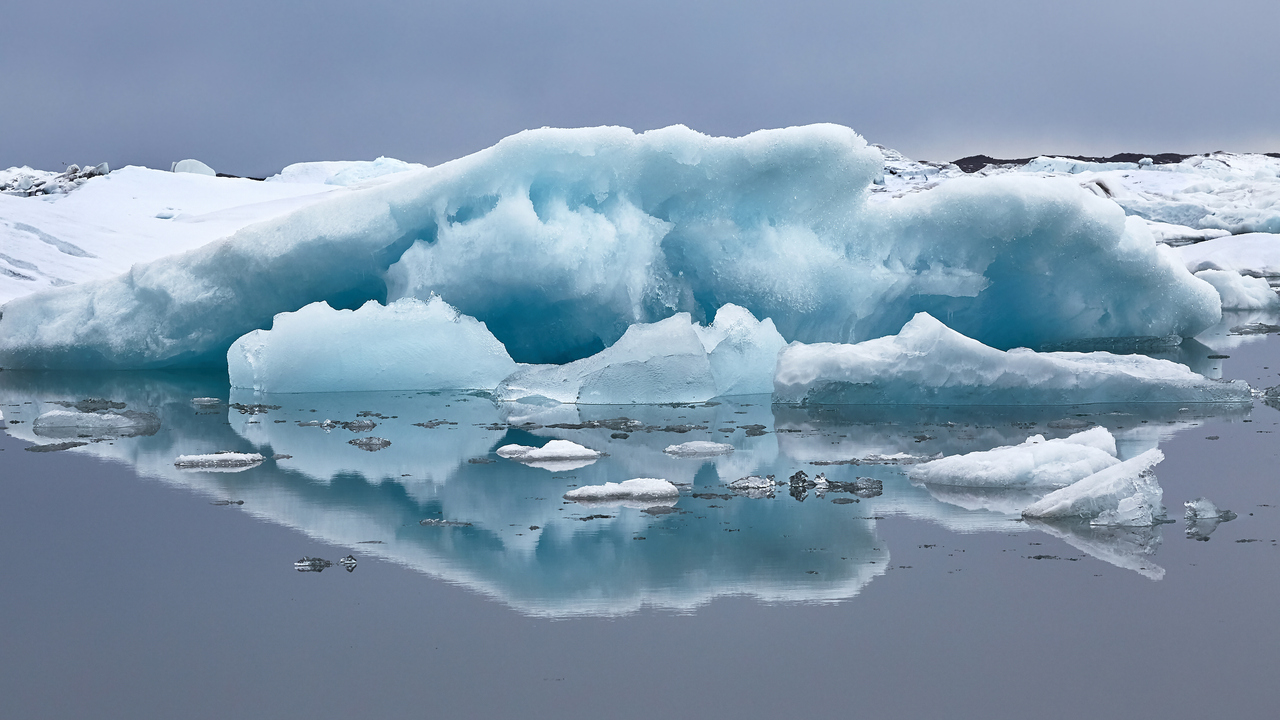 Smältande glaciäris.