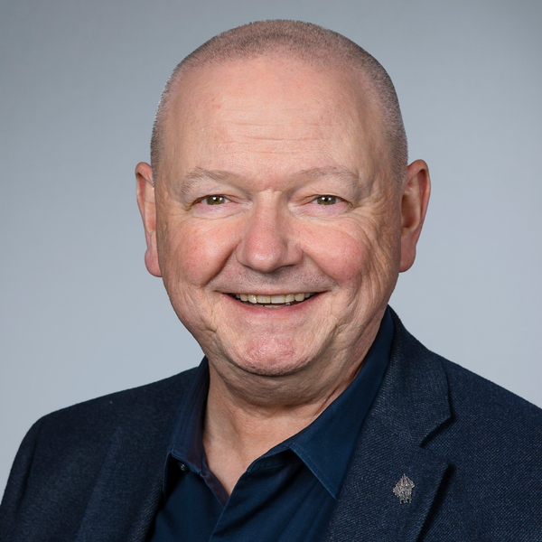 Porträtt på Hans Adolfsson, rektor vid Umeå universitet.