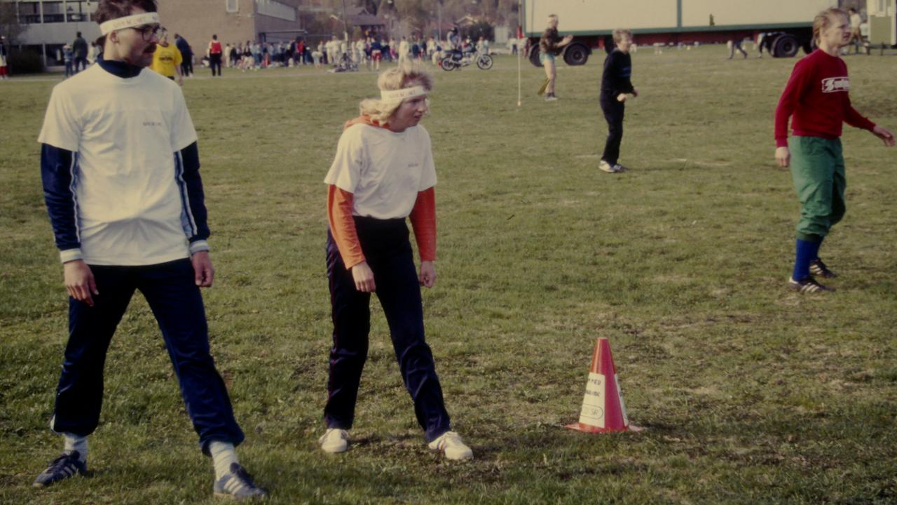 Historisk bild på brännboll