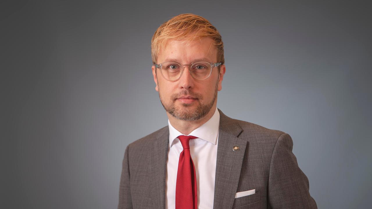 Porträtt: Patrik Danielson. Professor, överläkare vid Institutionen för medicinsk och translationell biologiEnhet: Lärare A-flygeln, Grupp Patrik Danielson