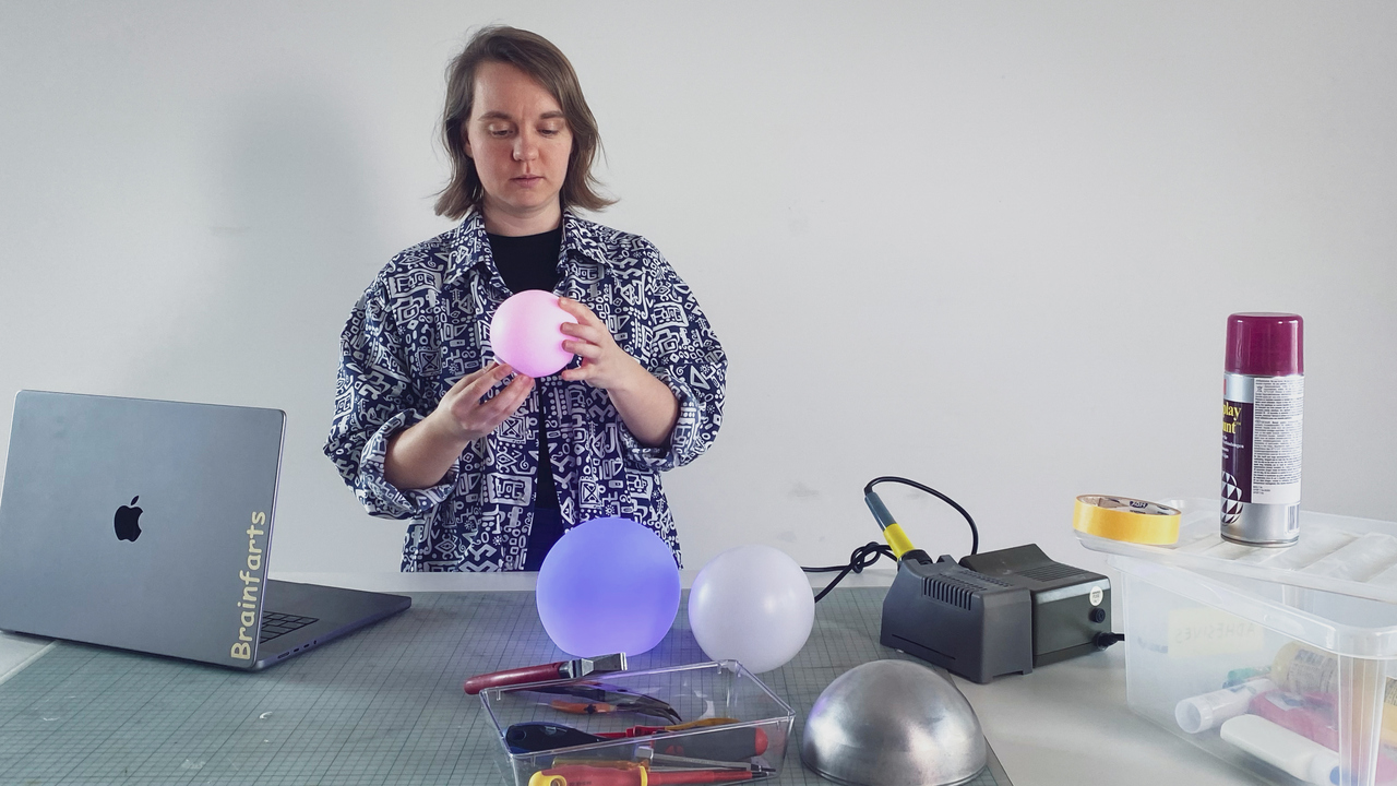 Ilse Pouwels works as an experience designer at Tellart, a design studio that, with the help of technology, creates new ways to experience the world