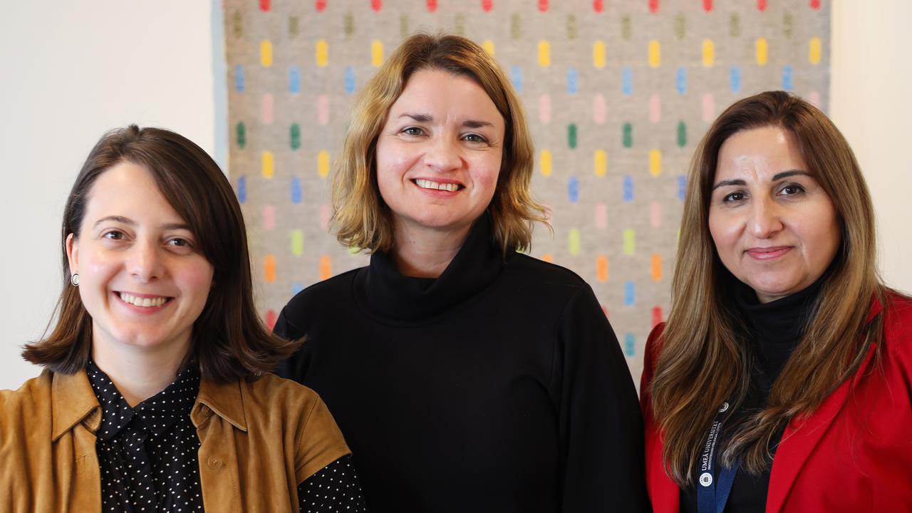 Porträtt av Gvantsa Tvaliashvili, Bente Heggem Kojan och Malia Shir Mohammad.