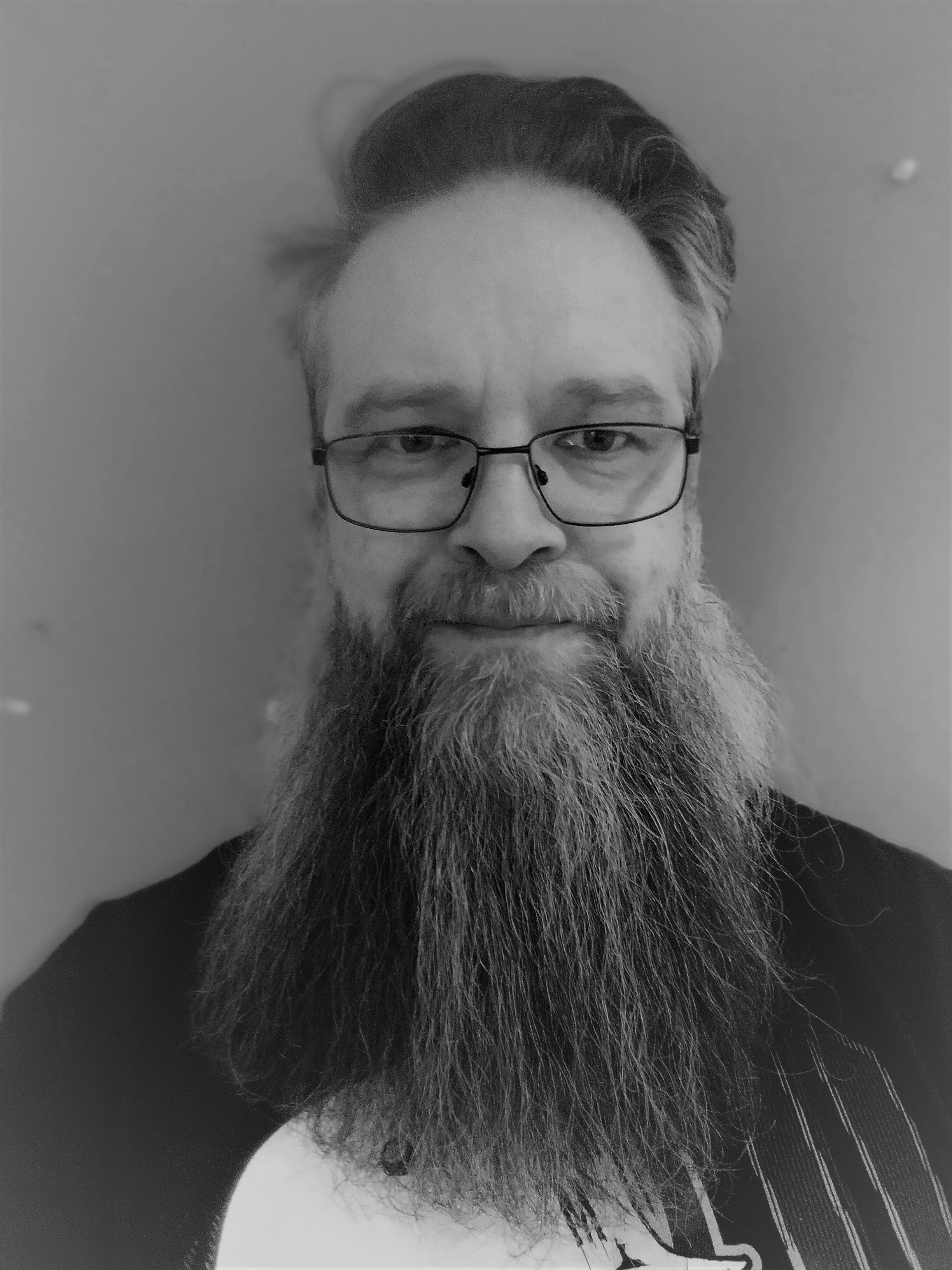 Personalbild Mikael Lindgren