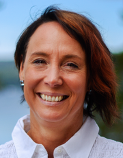 Personalbild Maria Holknekt