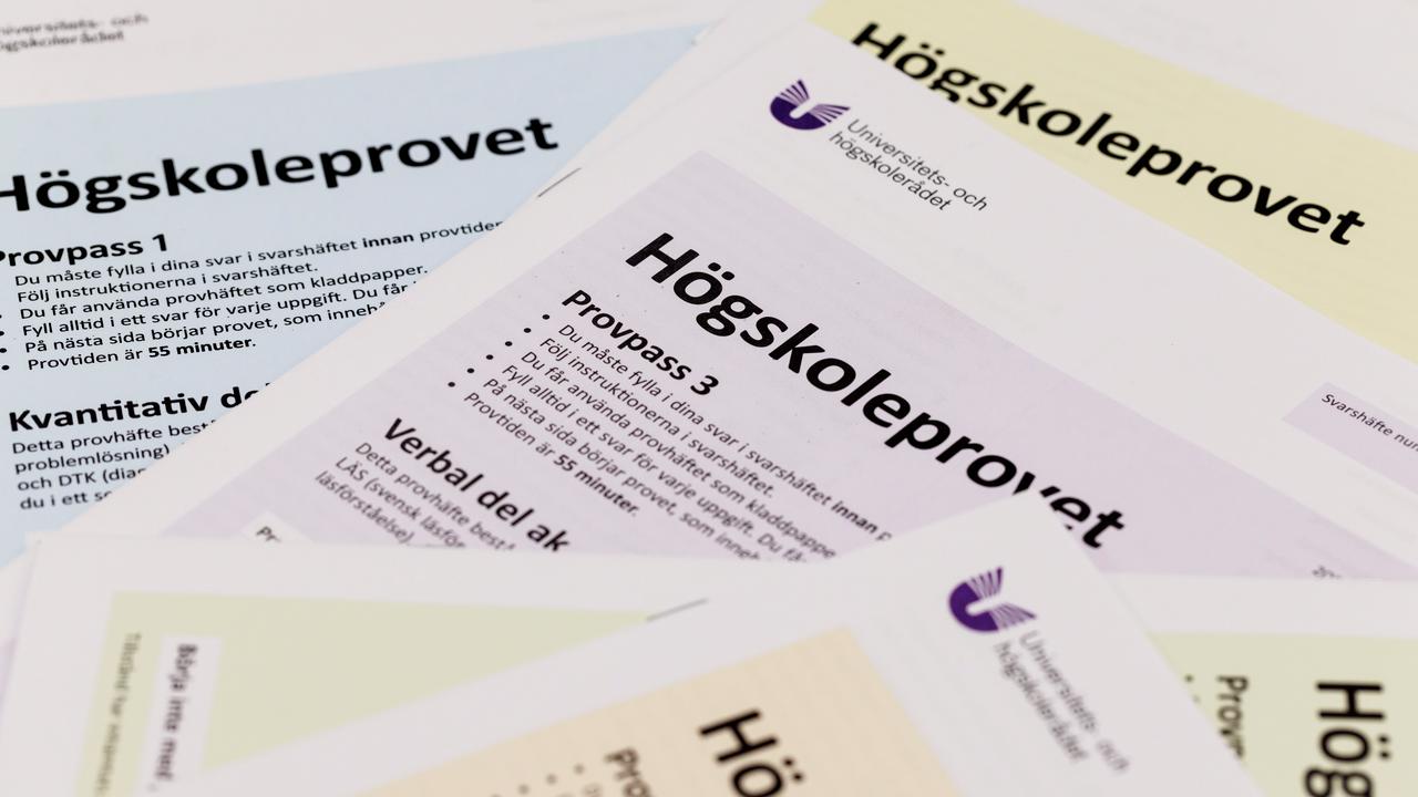 Närbild på högskoleprovet