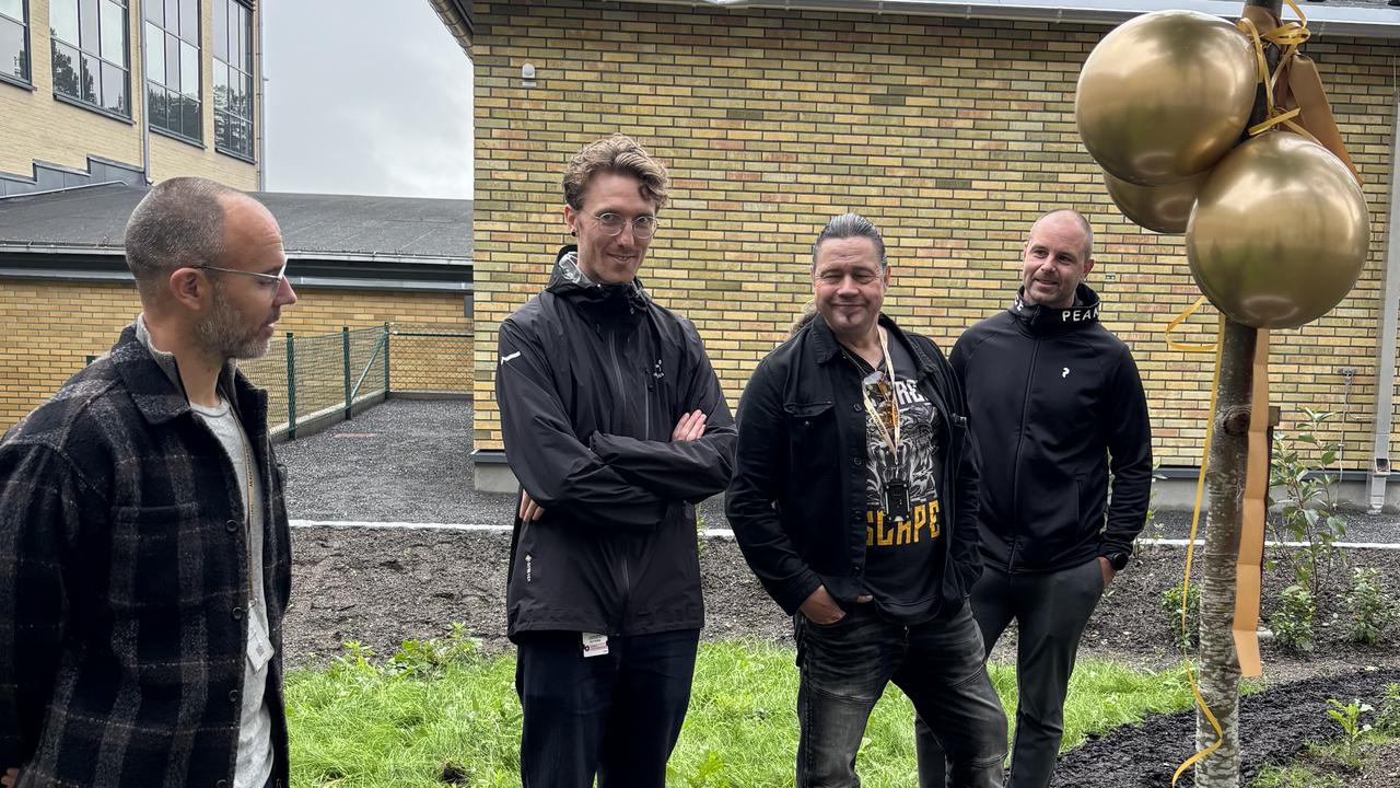 Konstvisning på campus