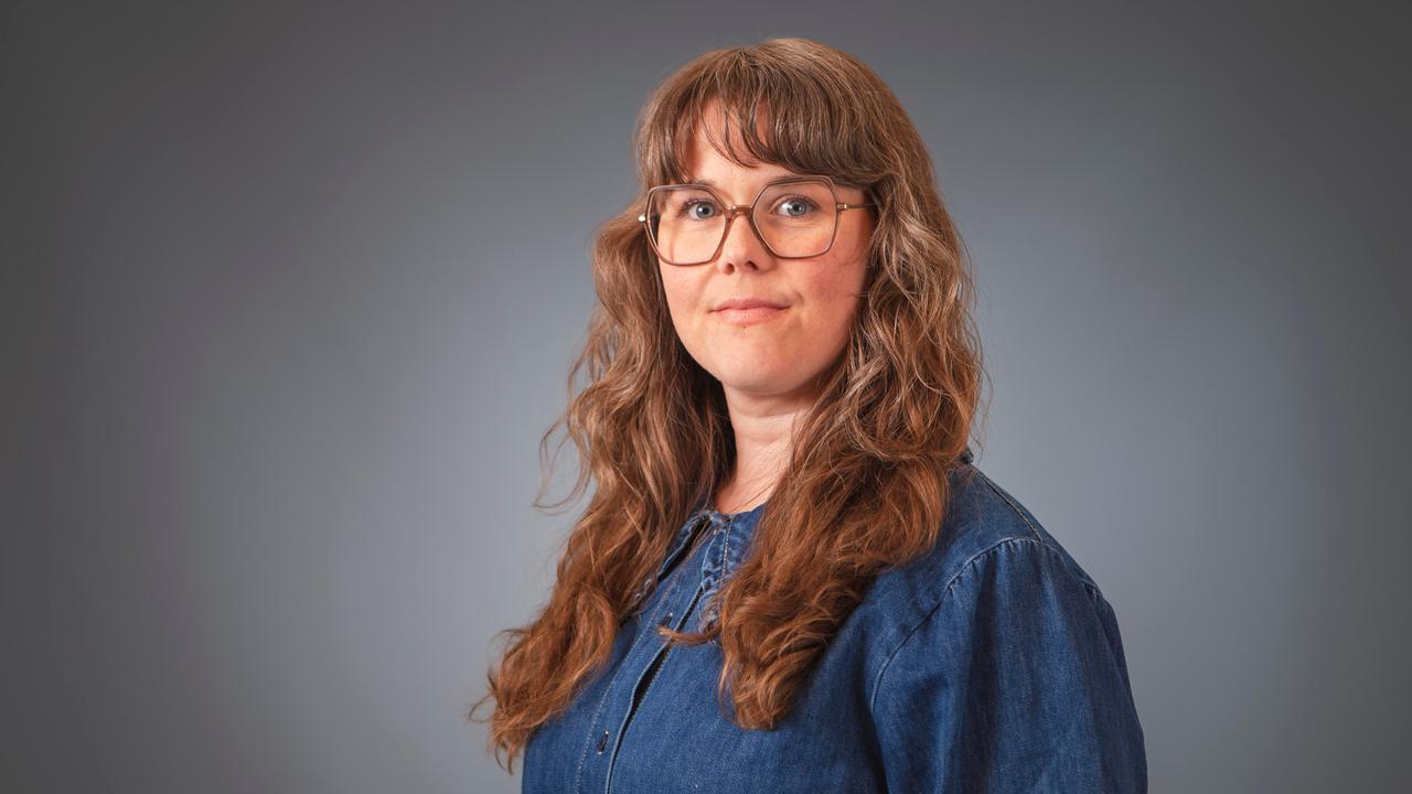 Anknuten som doktorand till Umeå centrum för genusstudier (UCGS)