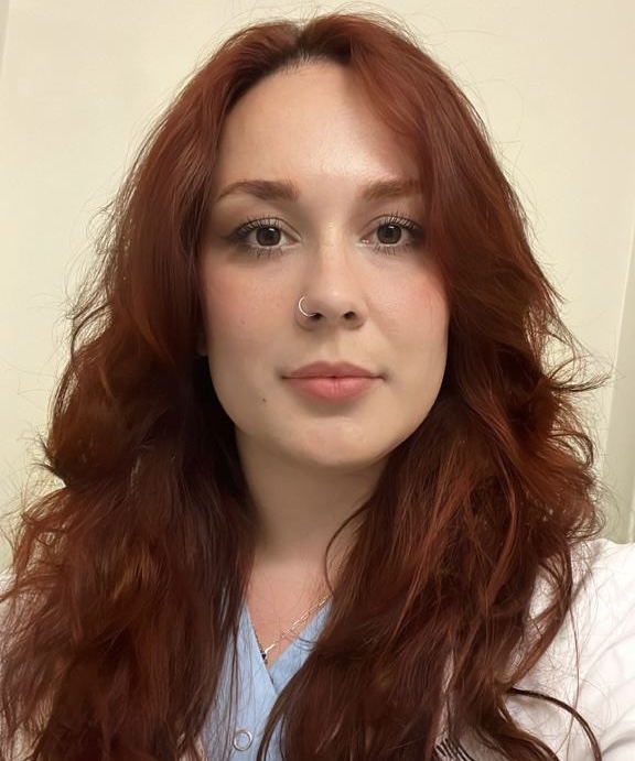 Personalbild Feryal Shimshek