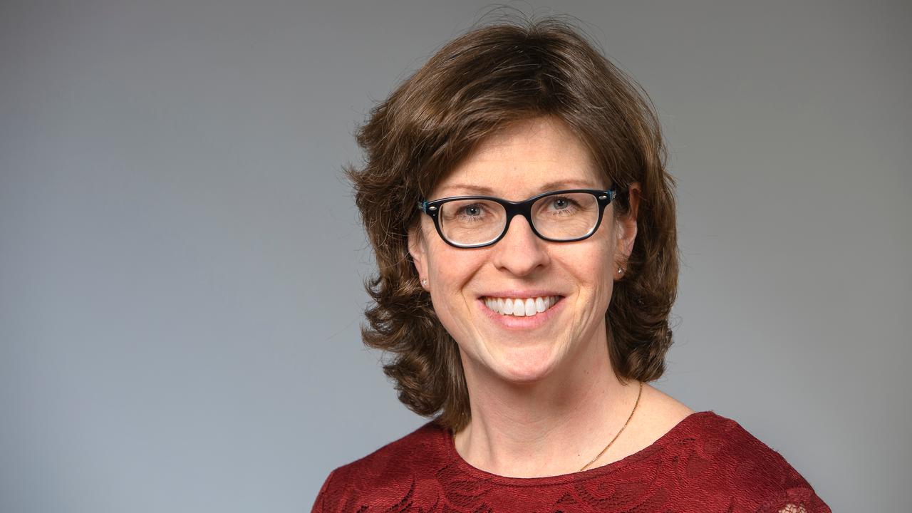 Porträtt på Maria Eklund, universitetslektor vid Juridiska institutionen, Umeå universitet.