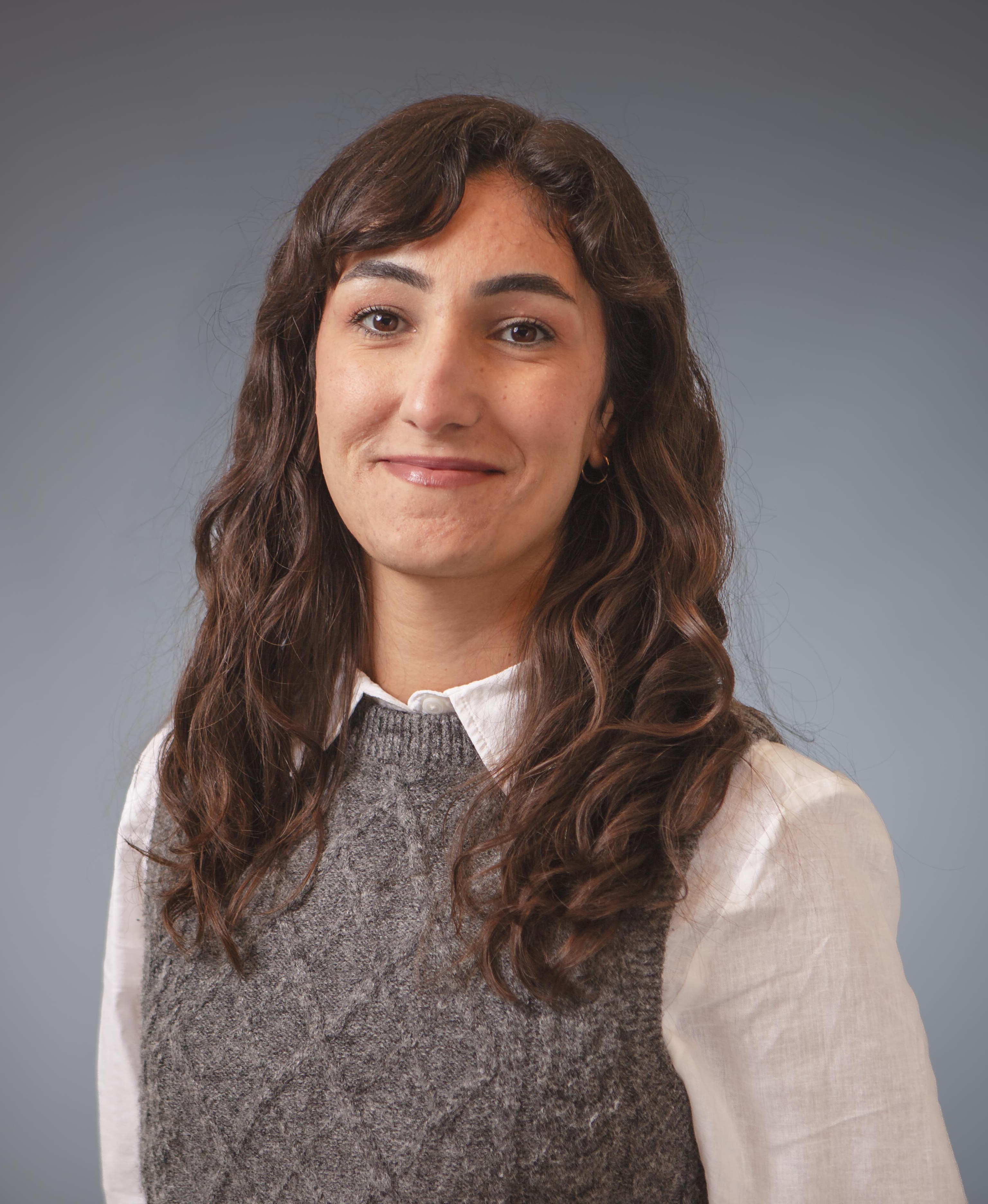 Personalbild Tugçe Üstünel