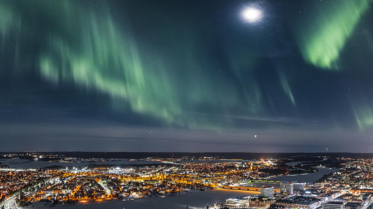 Aurora Borealis in the center city of Umeå in northern Sweden