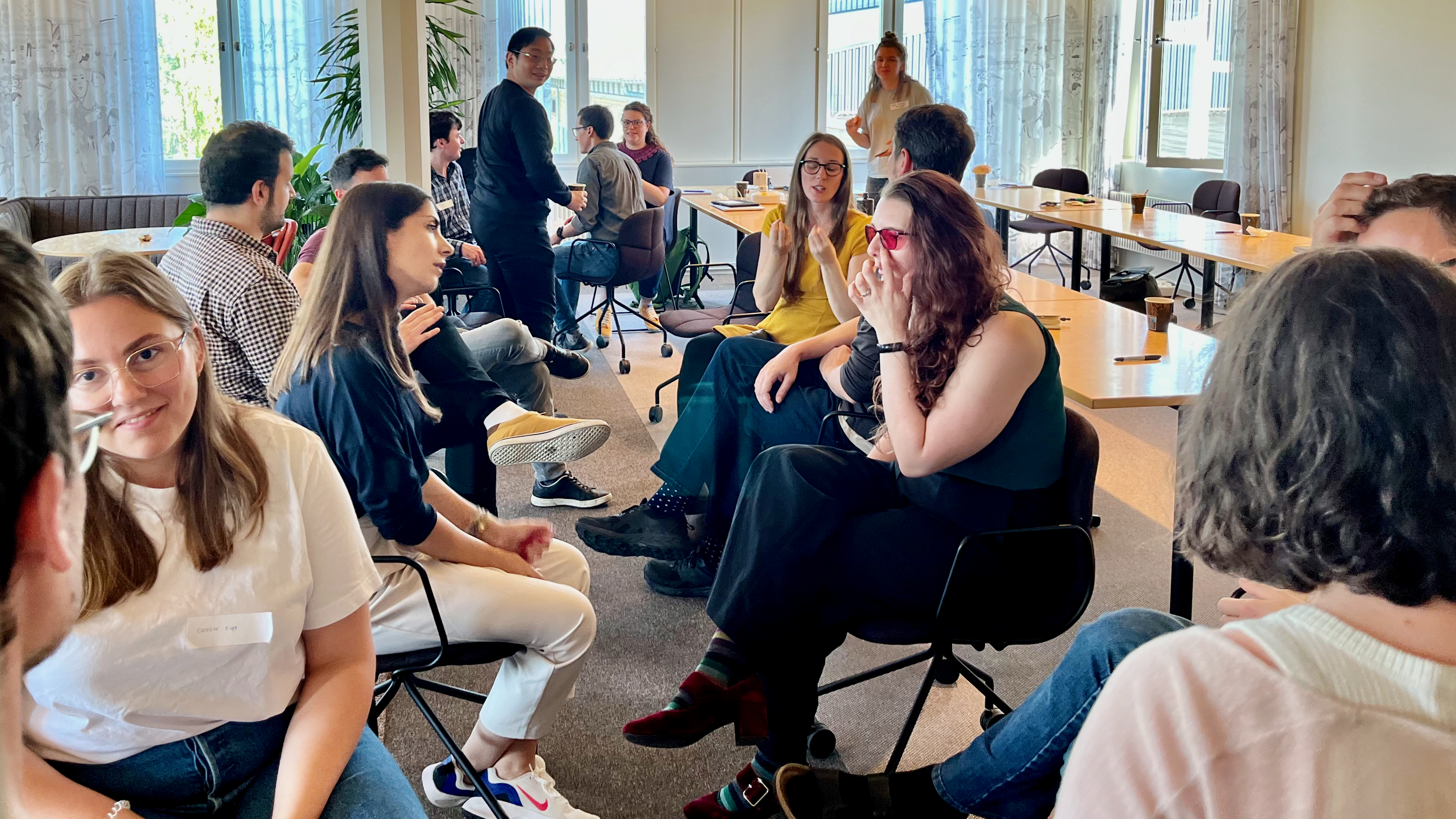 Forskare diskuterar på Focus on Forests II