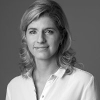 Personalbild Jenny Lindehall Hadrévi