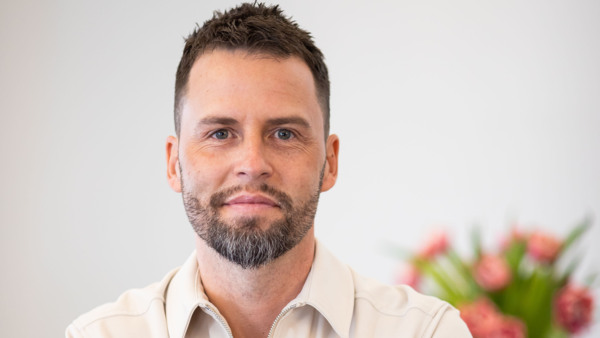 Porträttfoto inomhus