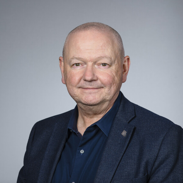 Porträtt på Hans Adolfsson, rektor vid Umeå universitet.