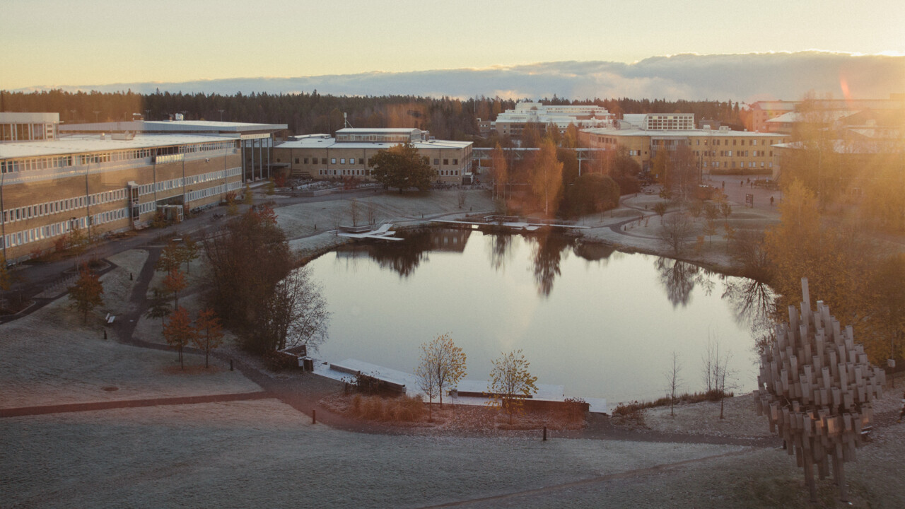 Parts of Campus Umeå and the campus pond from above. 