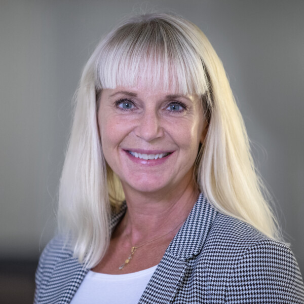 Malin Eriksson, professor i socialt arbete vid Umeå universitet.