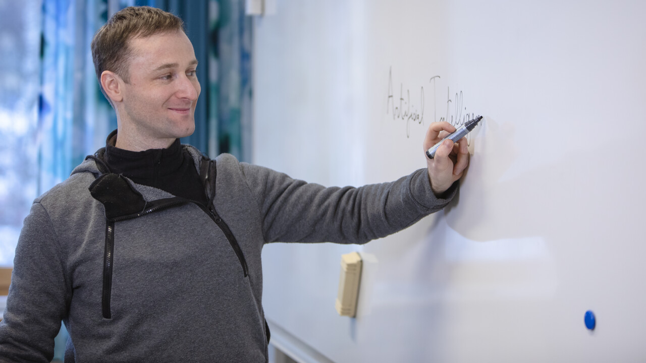 excellent och meriterad lärare Loïs Vanhée