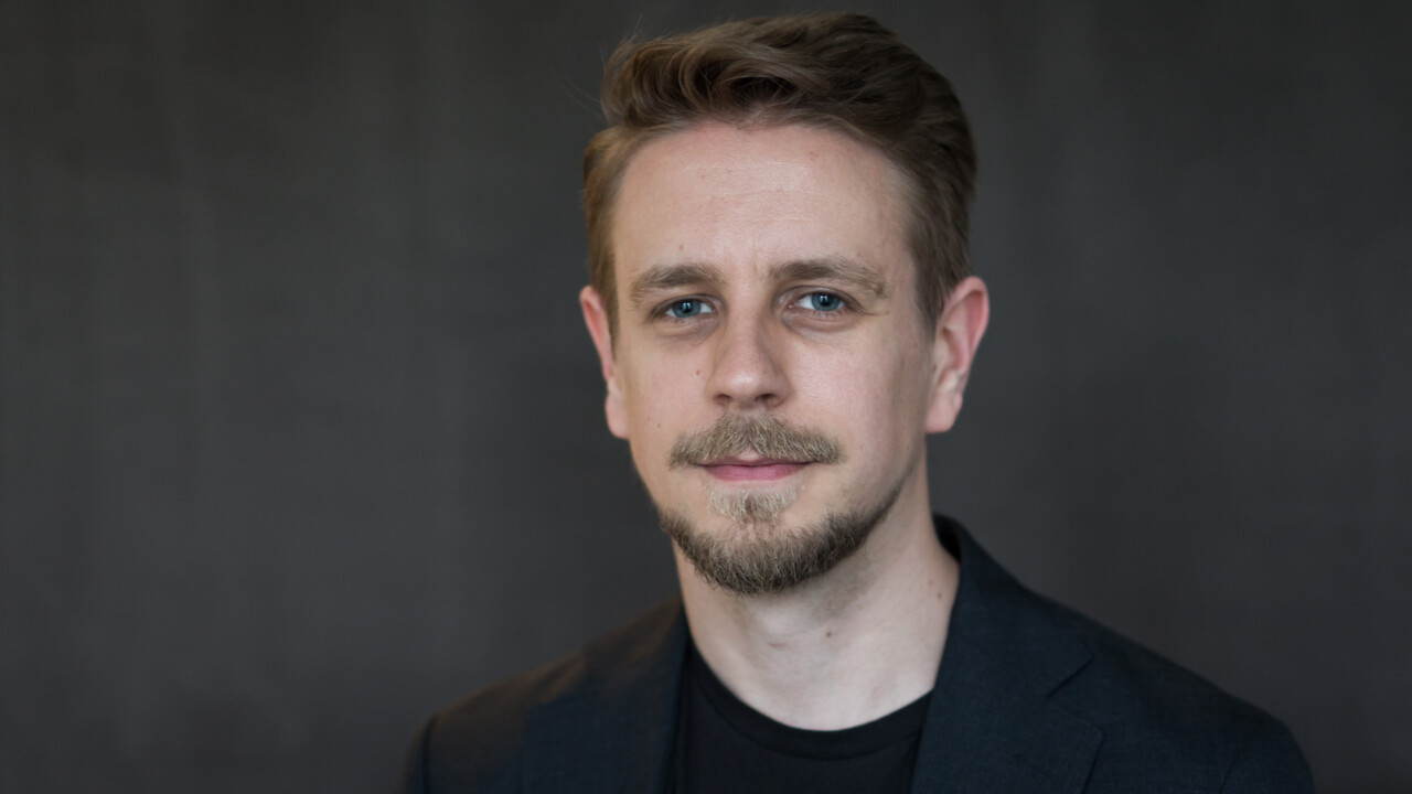 Film: Kan vi övervaka oss fria från risker och hot?