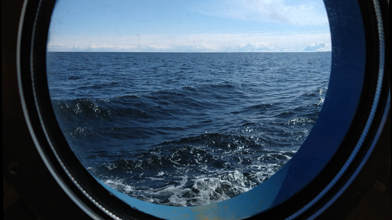 Hav genom en fönsterventil