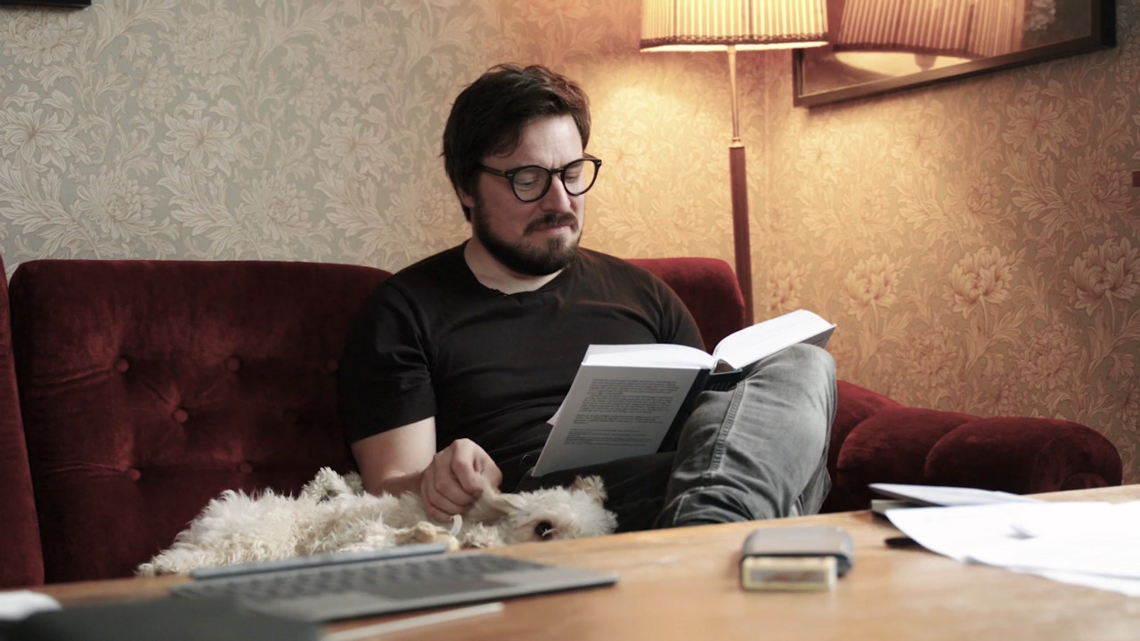 Video: Studerar när tiden är rätt