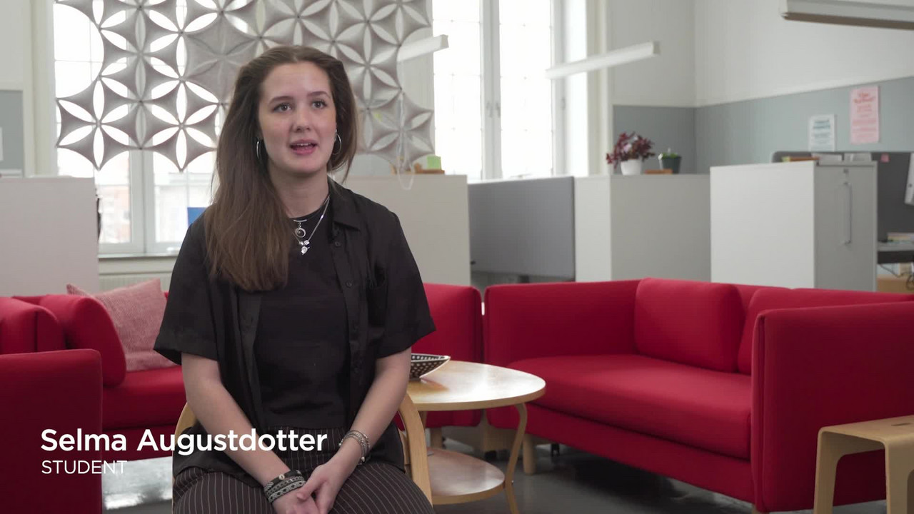 Video: Studentröster om Konstnärlig Grund i Design