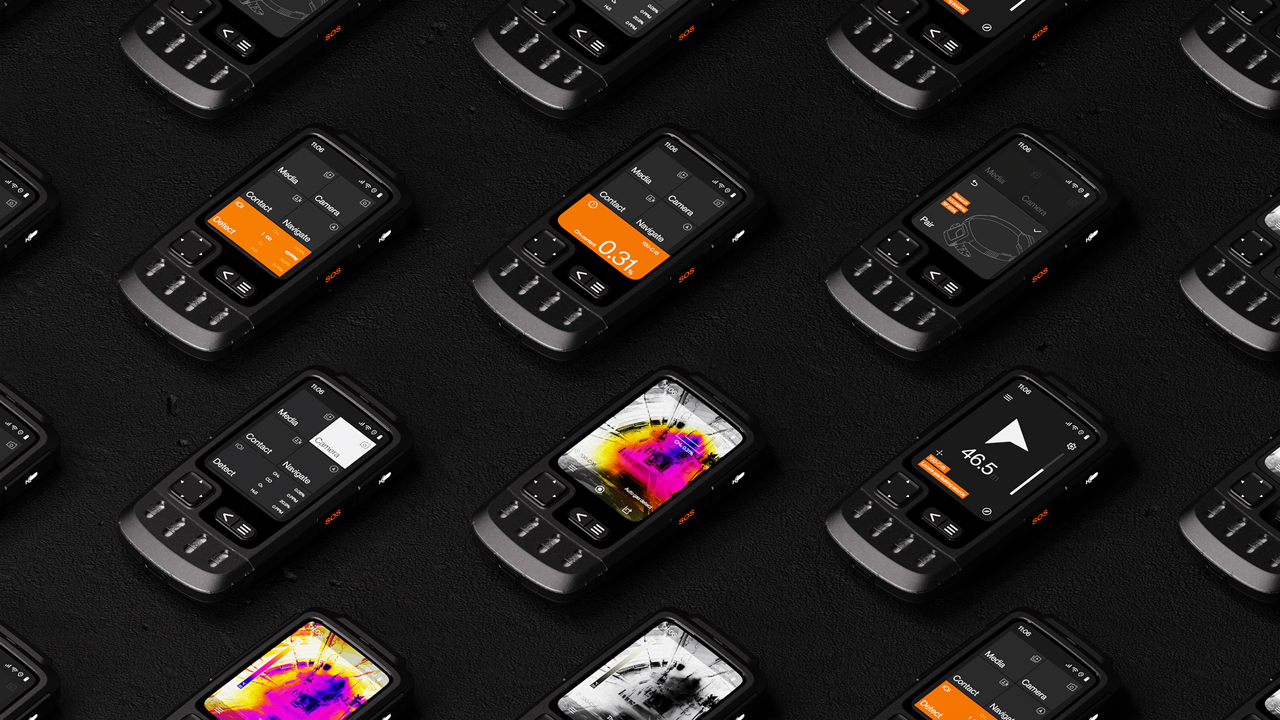 Clear and intuitive user interface enables readability and easy understanding in low-visibility environments under emergencies.