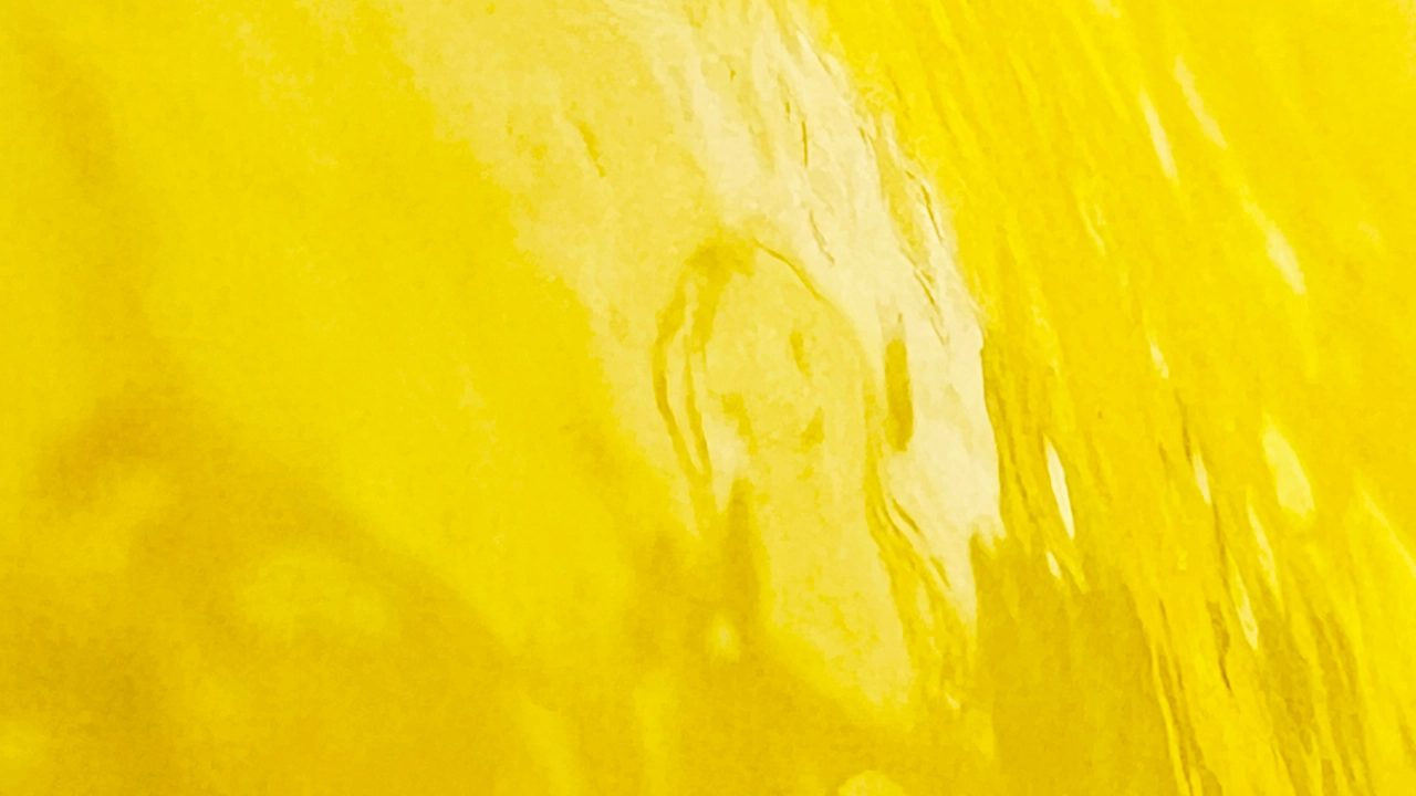 Målning i gult