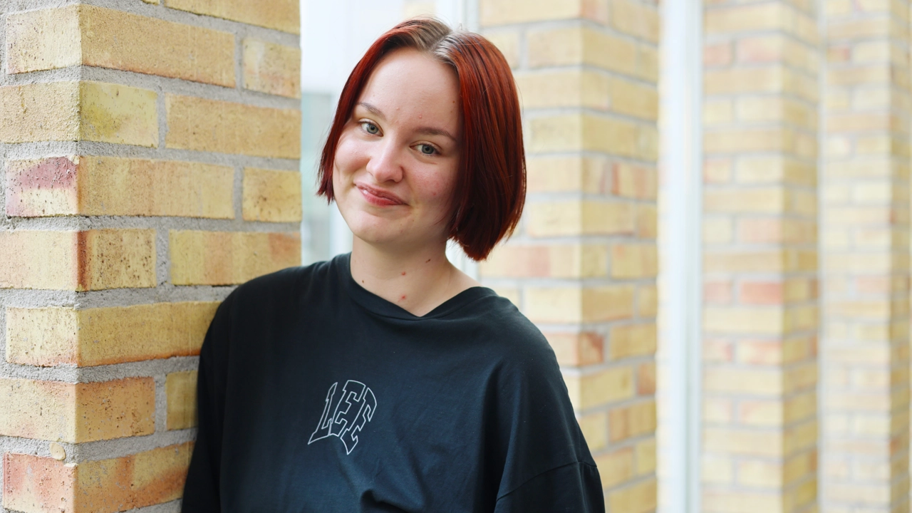 Porträtt av Erika Lindén, student på Socionomprogrammet.