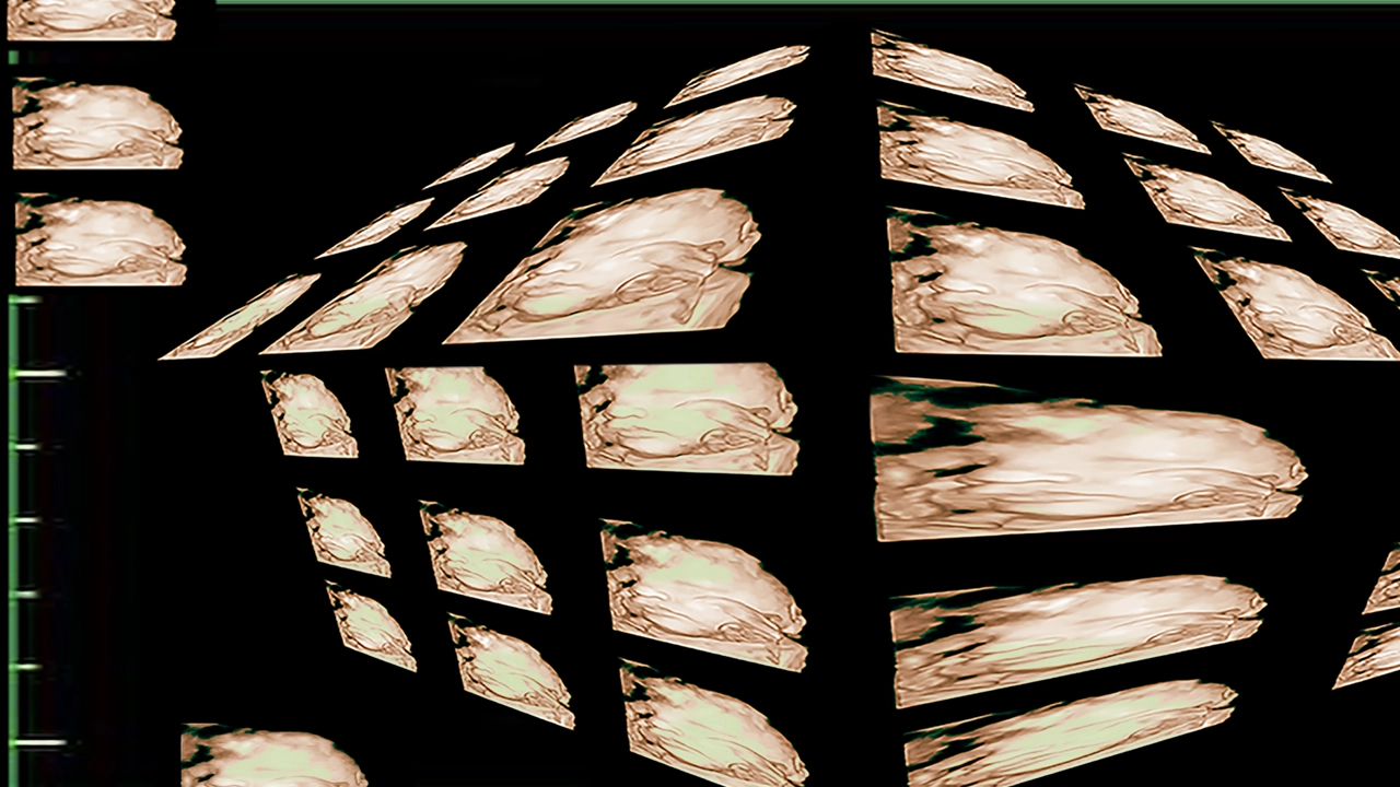 Förvrängda ansiken mot svart bakgrund